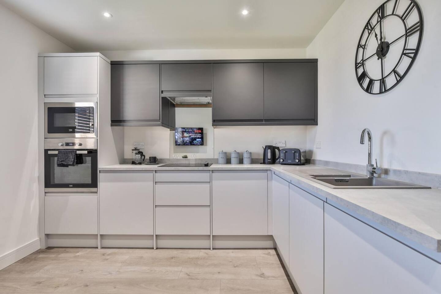 Modern, Cosy Whole House Wifi Close To Attractions Sheffield Eksteriør bilde