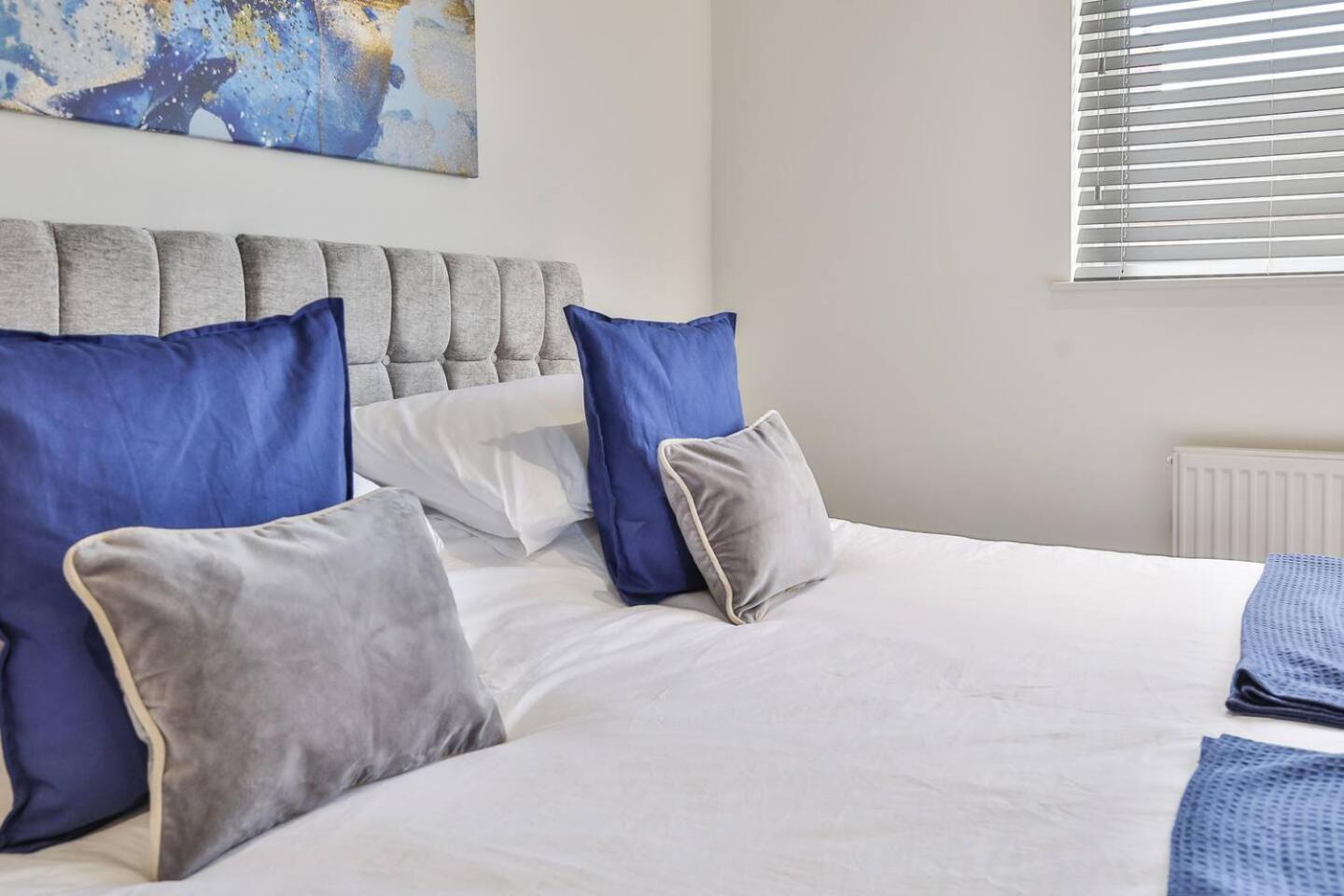 Modern, Cosy Whole House Wifi Close To Attractions Sheffield Eksteriør bilde
